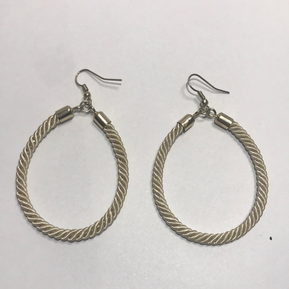 Gold/tan earrings
